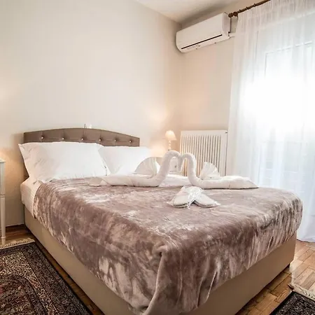 Friendly Flat 2 Apartment